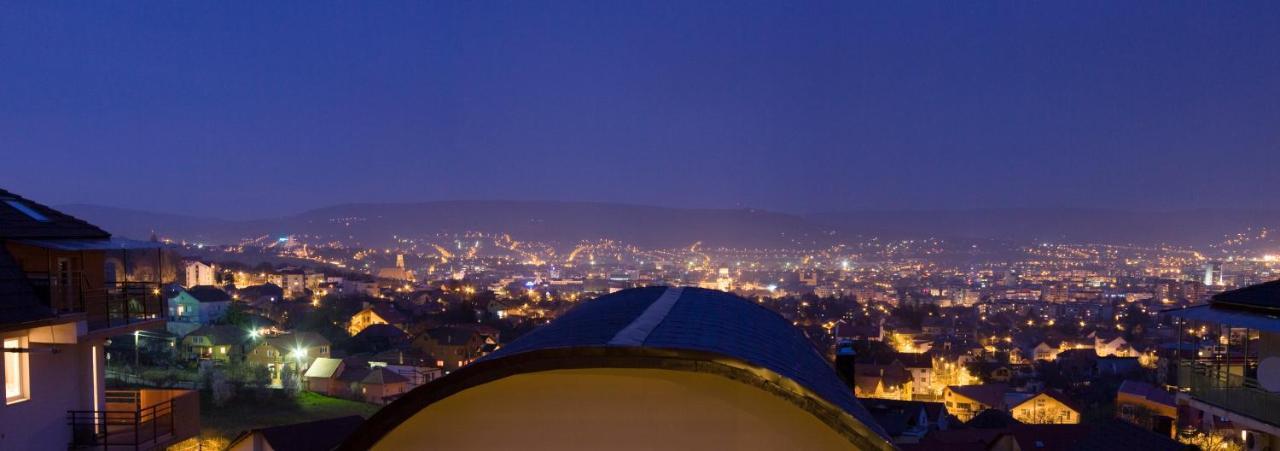 Cabrio Apart Hotel Cluj-Napoca Buitenkant foto